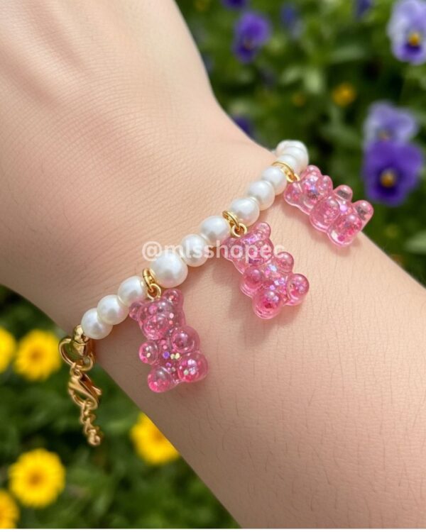 Pulsera con perlas y charm de osito para mujer encantador kawaii k-fashion - Image 4